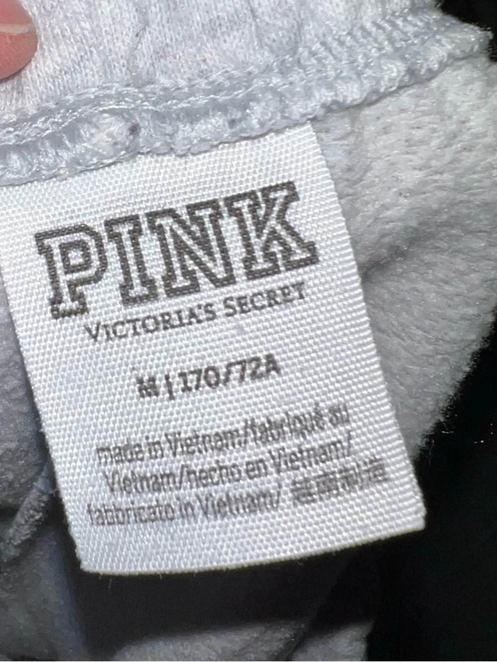 PINK Victoria's Secret Woman’s 4-Piece Lounge Set - 3 Pairs of Joggers / 1 TEE - Picture 16 of 16